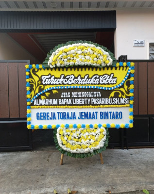 Papan Bunga Duka di Kertamukti